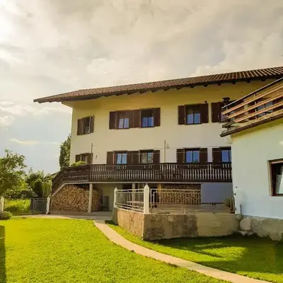 Holiday House Dori