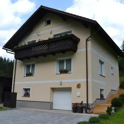 Apartma ob potoku