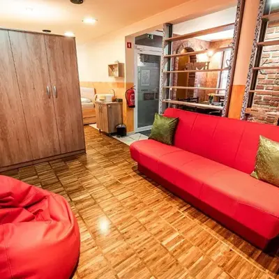 Elegant and Stylish Retreat Apartments with Terrace - Two Bedroom Apartment with Terrace