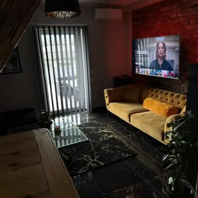NEW GUEST HOUSE 13